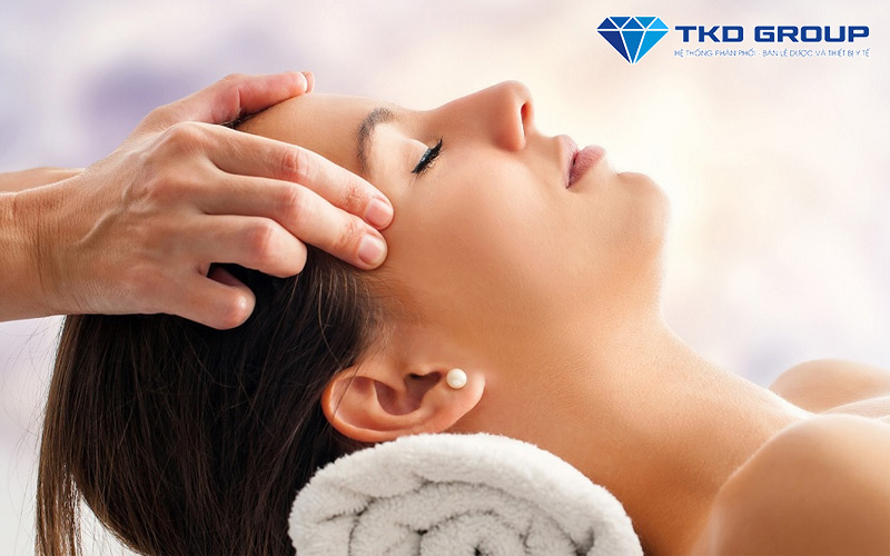 massage-dau-de-kich-thich-moc-toc