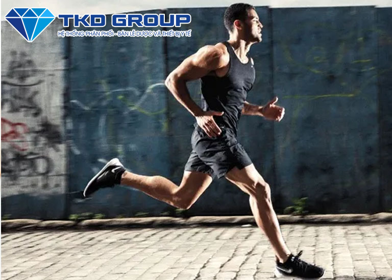 Cách làm tóc dày và phồng cho nam bằng cách tập thể dục